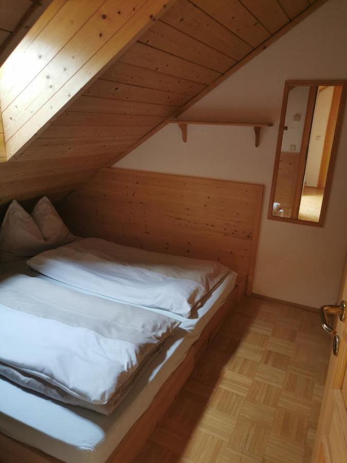 Dachstein West Hotel Gmbh-Kirchenwirt Russbach Русбах-ам-Пас-Ґшютт Екстер'єр фото